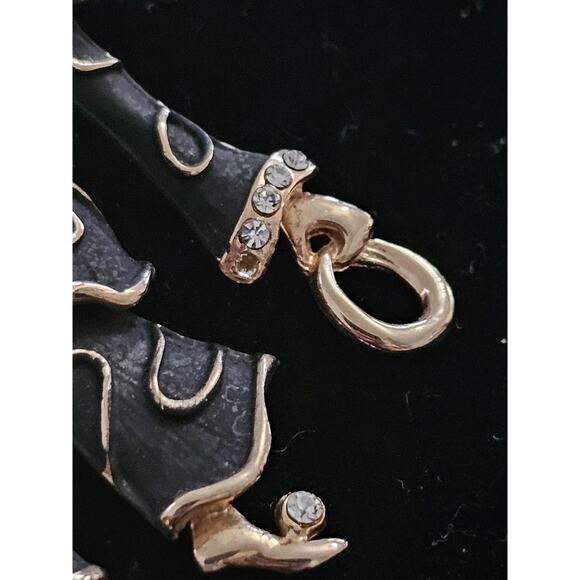 Vintage Estate Articulating Clown Brooch Gold Tone Black Enamel Rhinestone - Picture 6 of 6